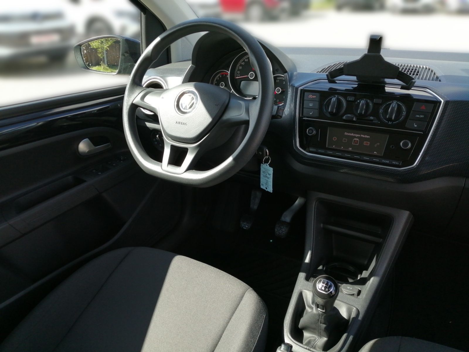 Volkswagen up! - Bild 11