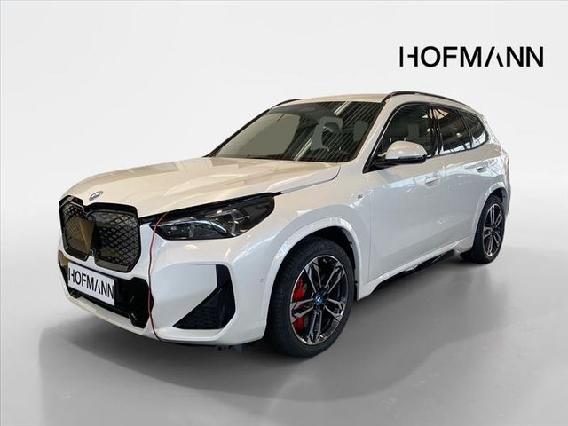 BMW iX1 xDrive30 M Sport Pro HEUP LED AHK NAV KAM