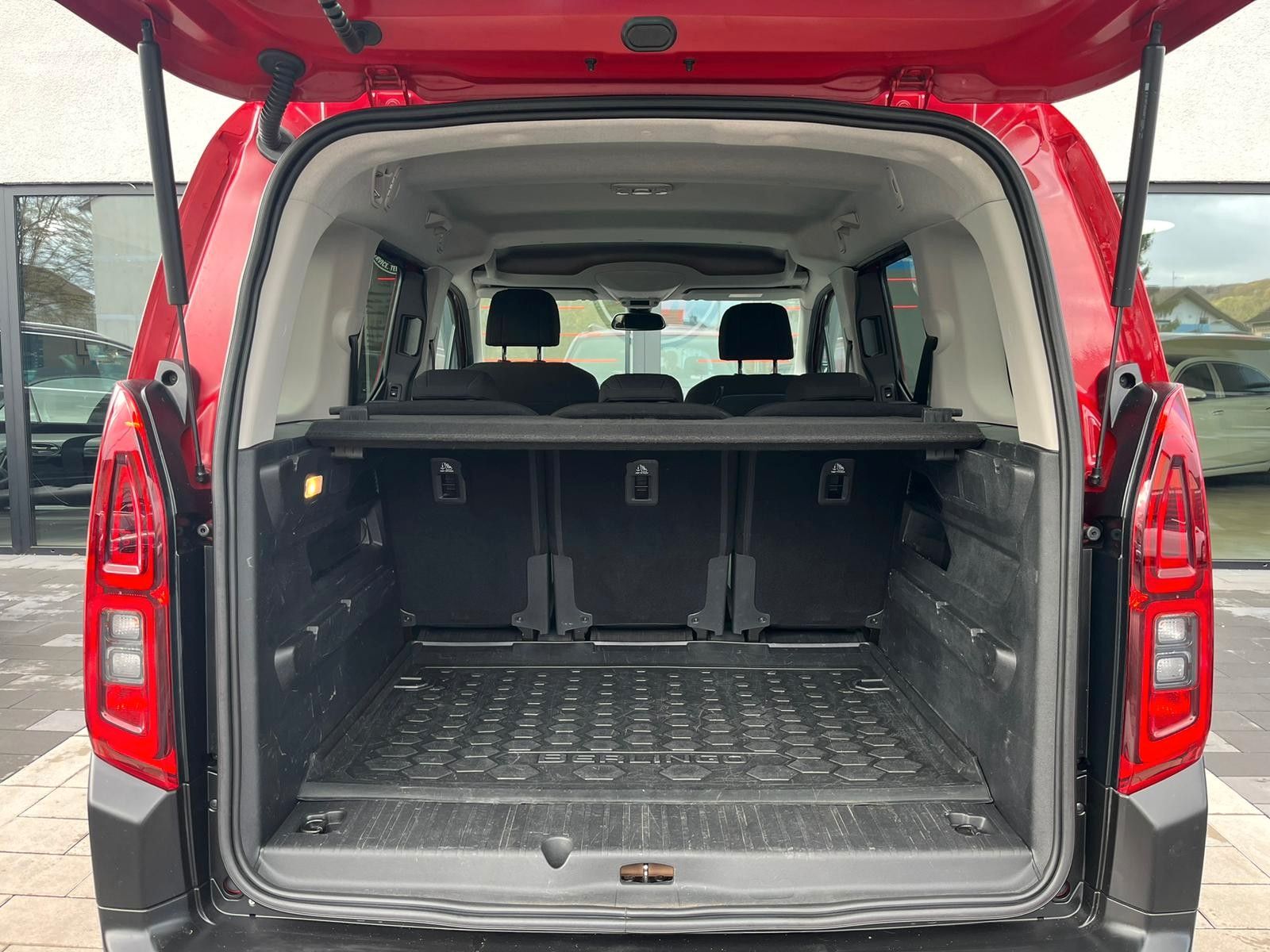 Fahrzeugabbildung Citroën Berlingo Feel M*1.Hand*Allwetter*