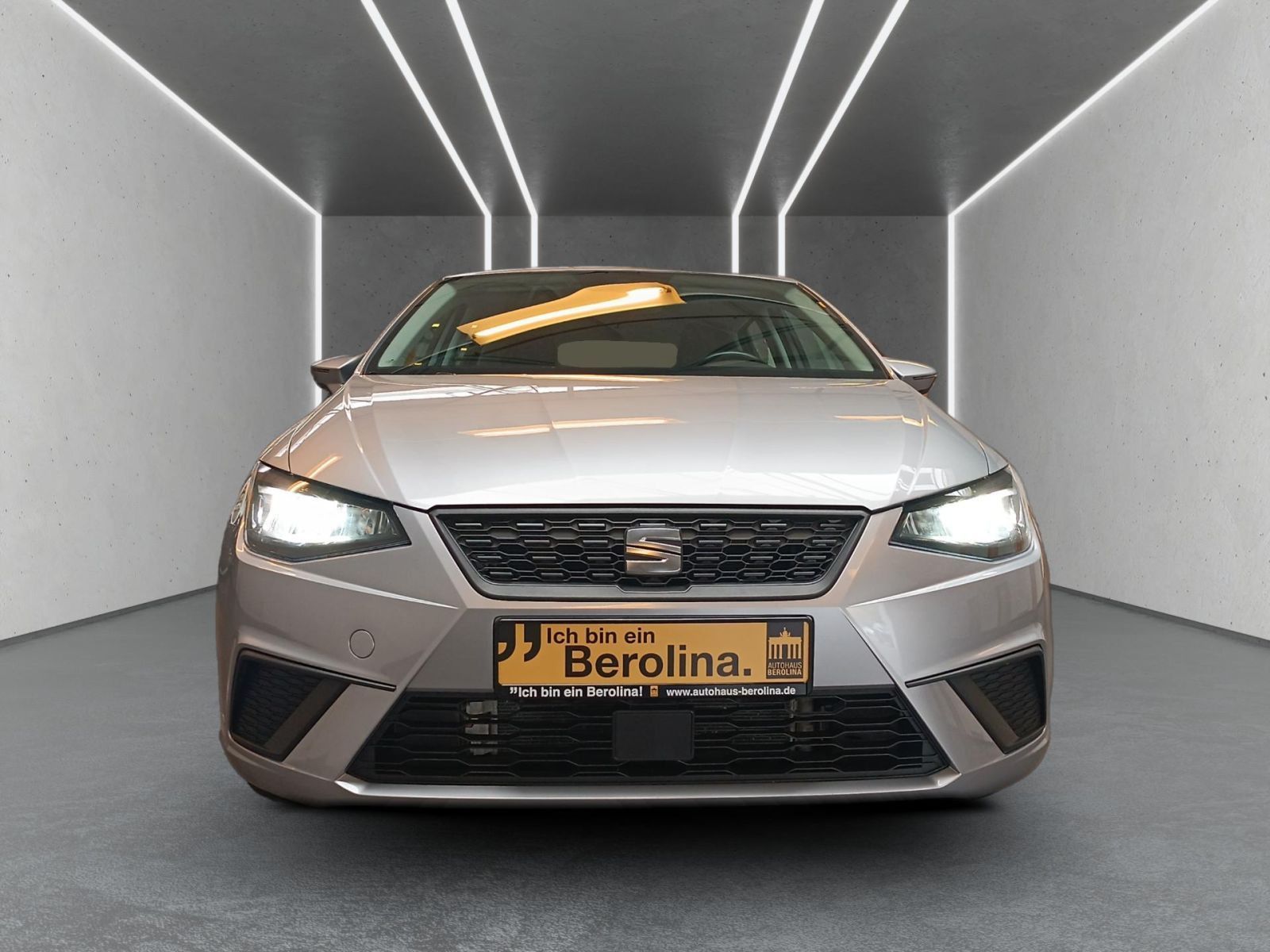 Seat Ibiza 1.0 TSI Style *SHZ*Climatronic*PDC* imagem 3