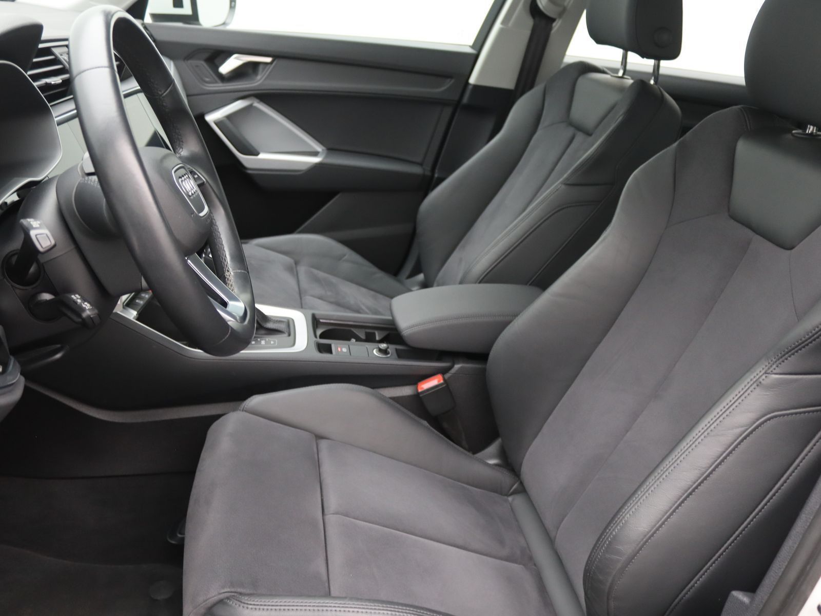 Audi Q3 - Bild 10
