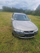 Opel vectra b oldtimer möglich - Opel Vectra B mit Benzin-Antrieb