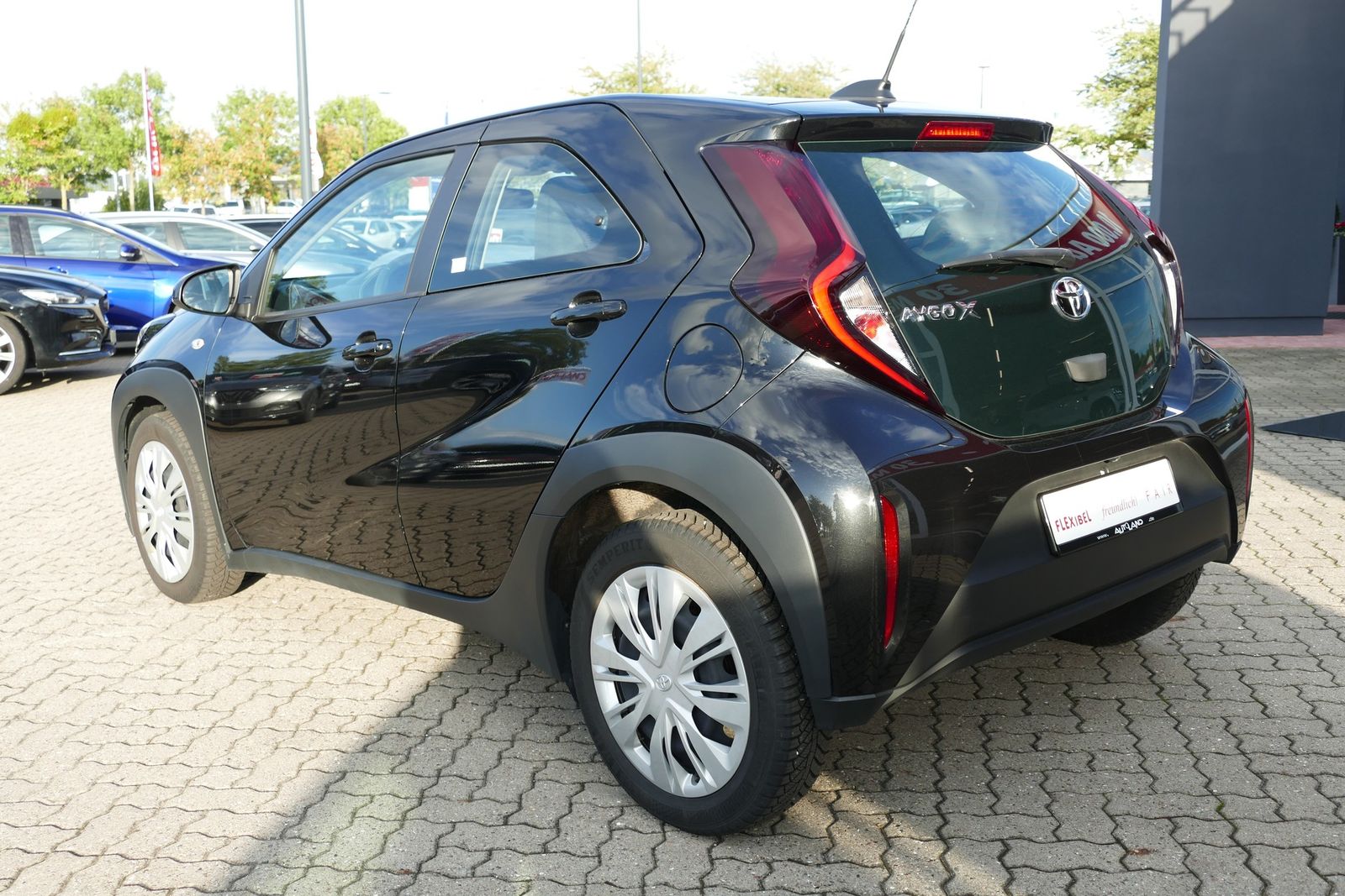 Toyota Aygo X 1.0 Play ACC Kamera Klima Spurhalte USB imagem 3