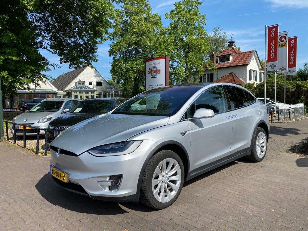 Tesla Model X 90D BASE / AHK / kamera / NAVI / ECC / l