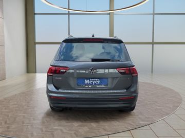 Volkswagen Tiguan - 4