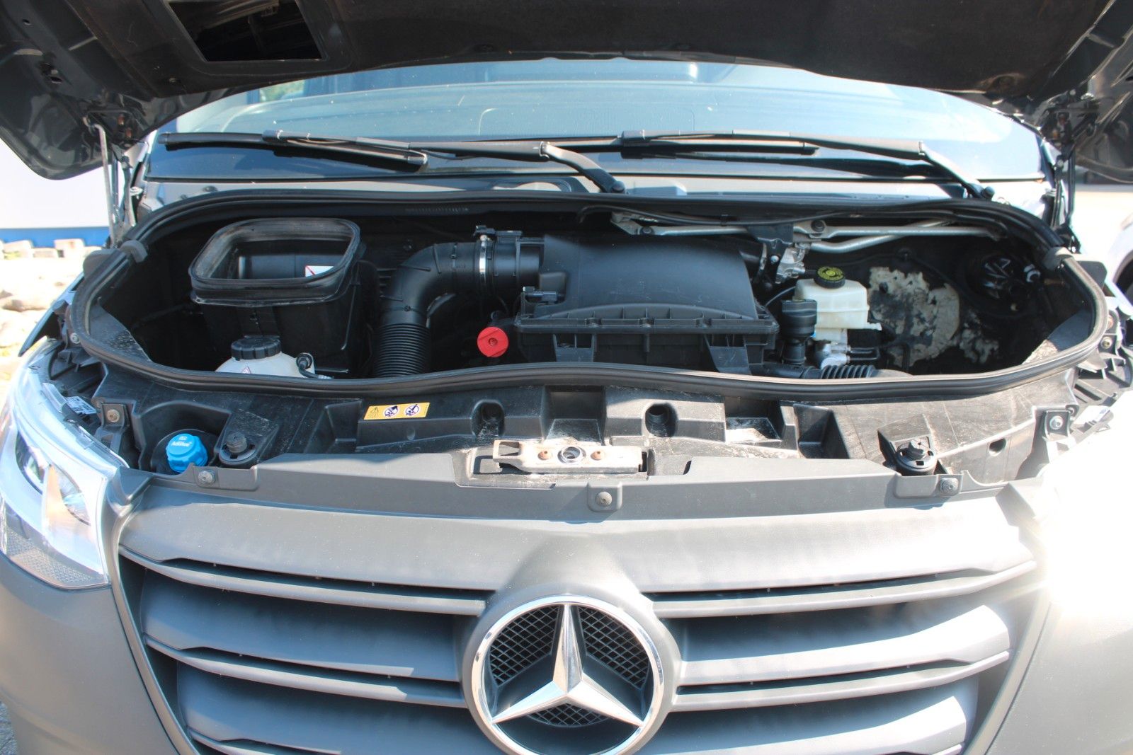 Fahrzeugabbildung Mercedes-Benz Sprinter 314 Kasten L2 H2 AHK Kamera Kunstleder
