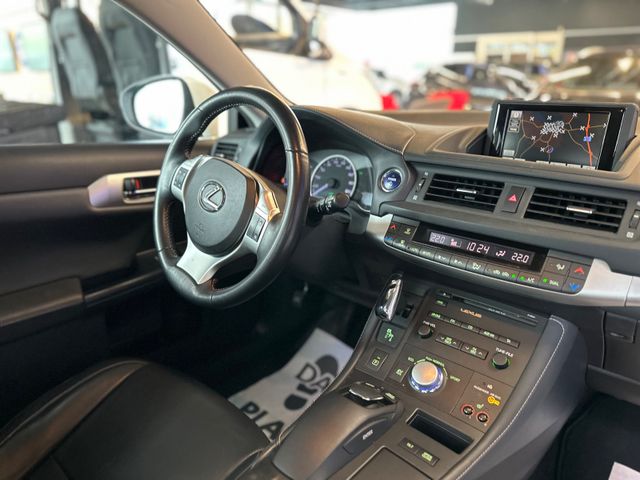 Lexus CT 200h