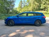Ford Focus 1,0 EcoBoost 92kW Cool & Connect Turni...