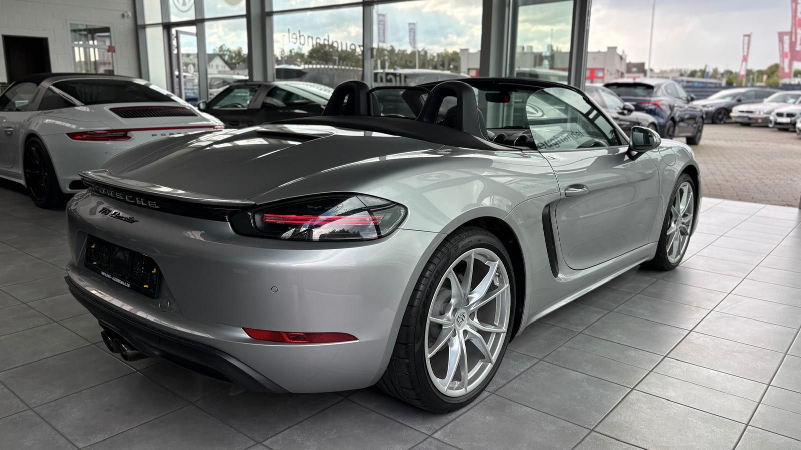 Fahrzeugabbildung Porsche Boxster/718/erst 44000km/TOP!