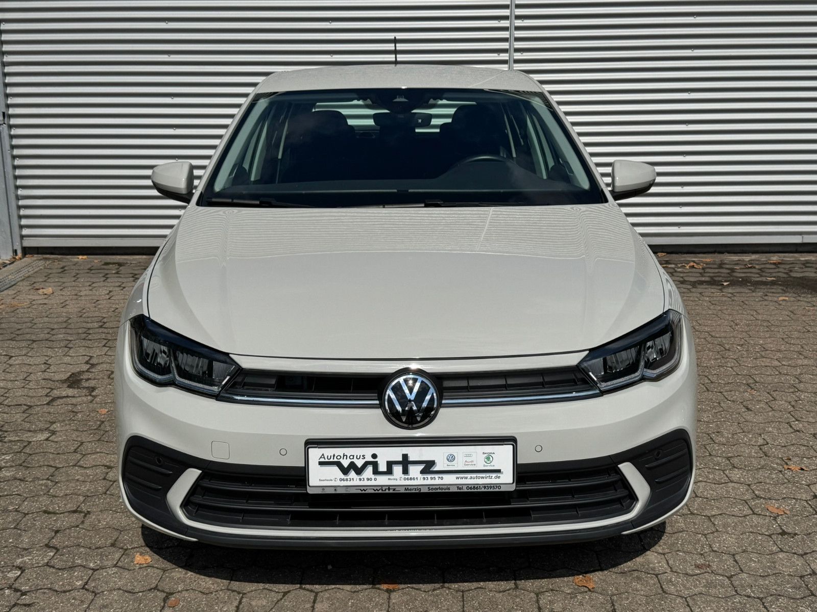Fahrzeugabbildung Volkswagen Polo  Life 1.0 TSI
