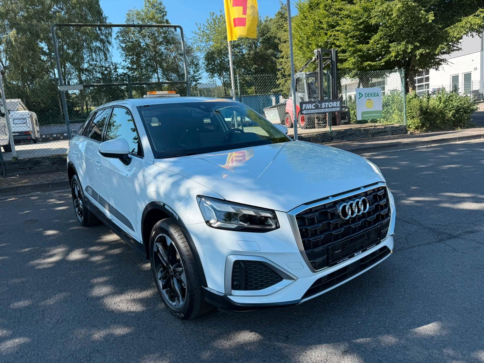 Audi Q2 35 TFSI advanced*Neuwagenzustand*Standhzg*