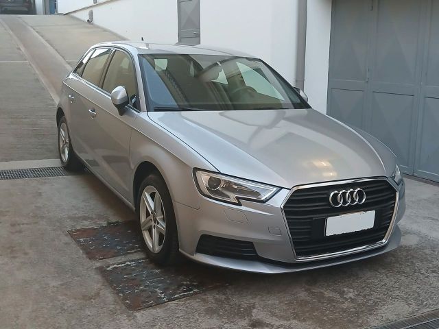 Audi A3 SPB 35 TDI S tronic Business