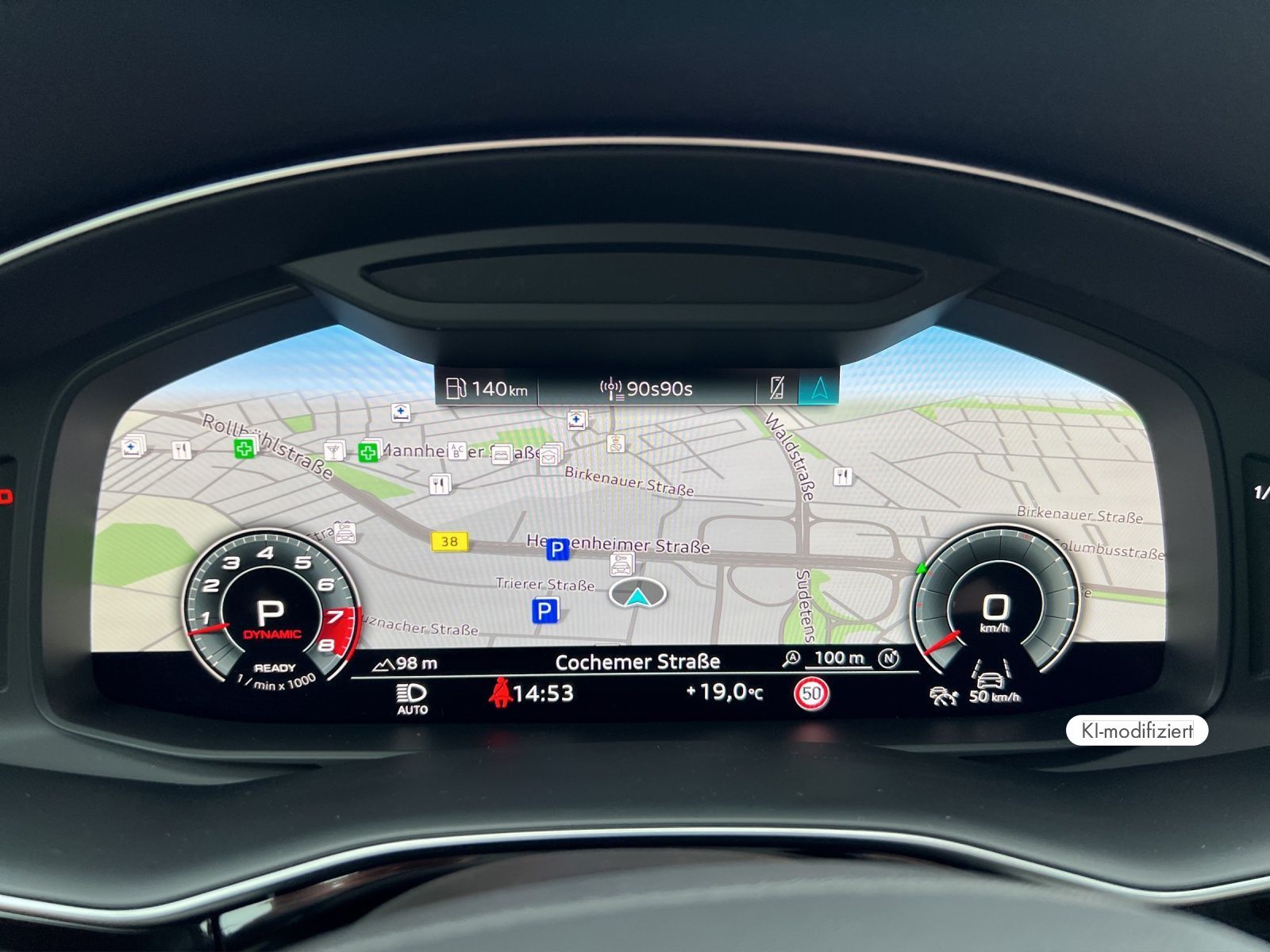Audi SQ8 - Bild 11