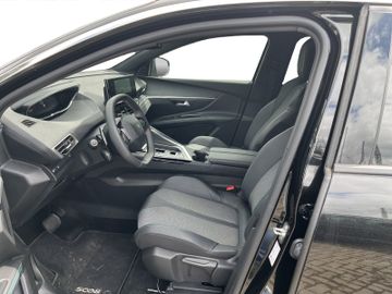 Peugeot 5008 Hybrid 136 Allure Pack Kam, KeyLe, LED,7Sit