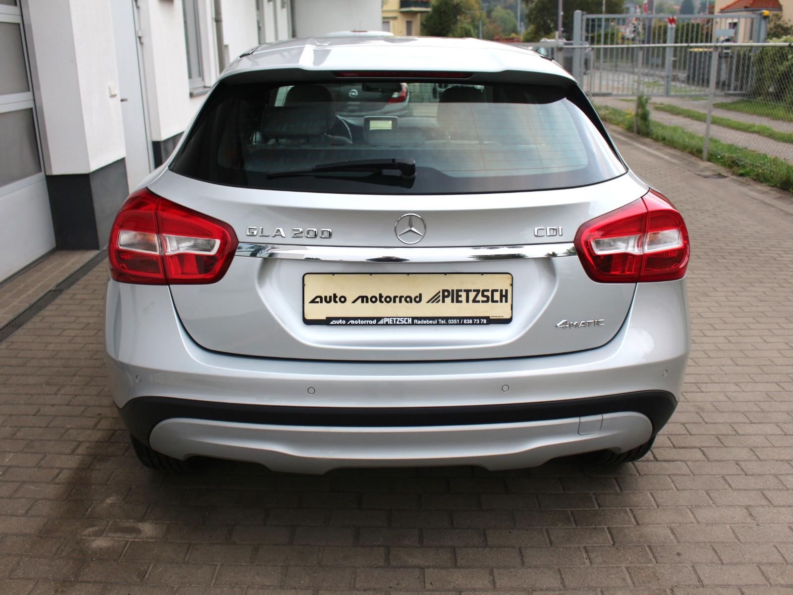 Mercedes-Benz GLA 200 CDI AT 4Matic Navi PDC SHZ Tempomat WR