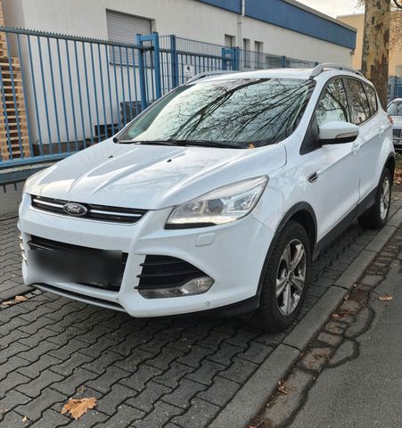 Ford Kuga 2.0 tdci 4x4 Automatik Panorama