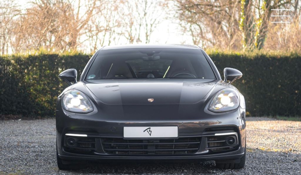 Image of Porsche Panamera
