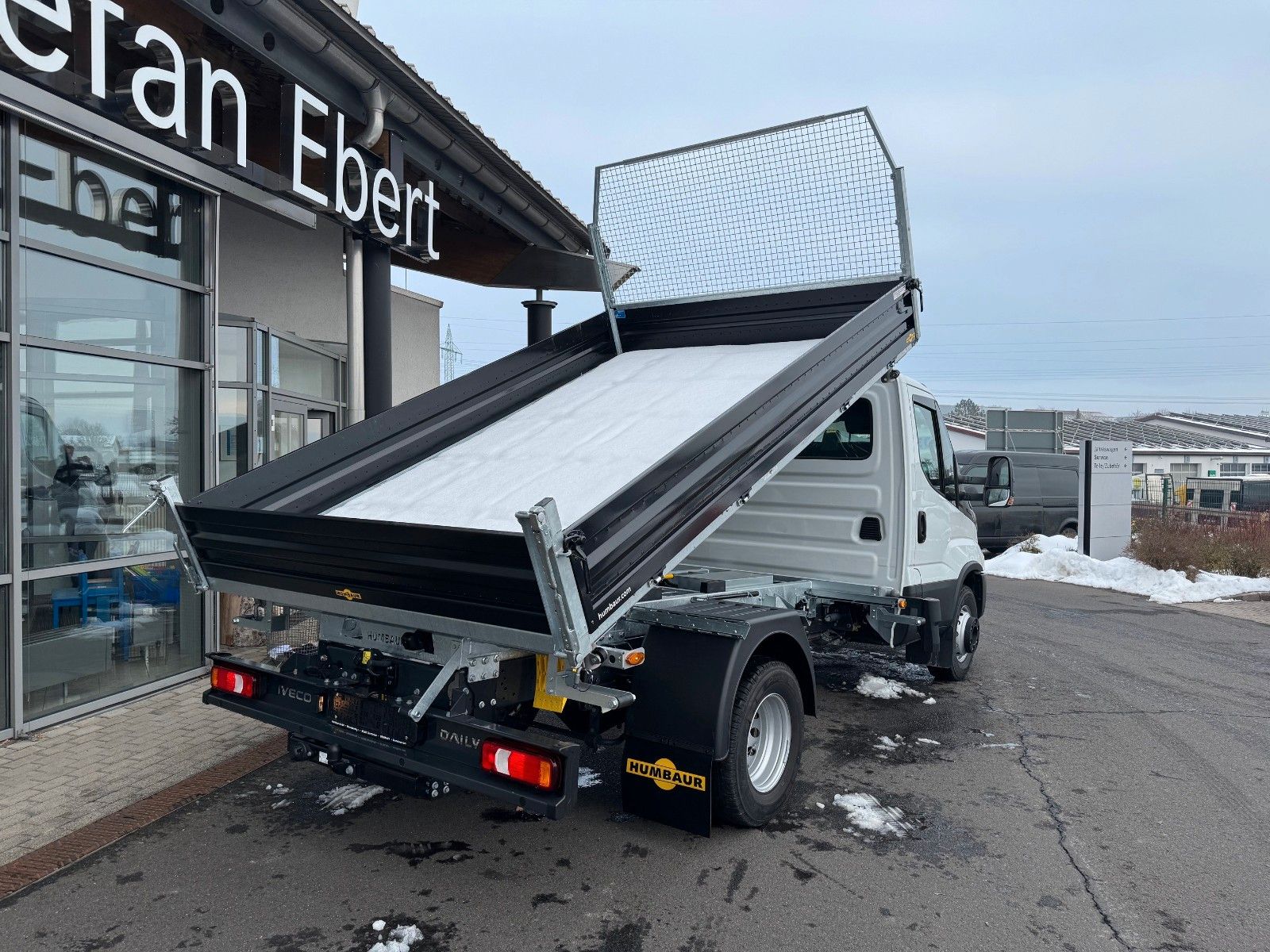 Fahrzeugabbildung Iveco Daily 70C18 H 3.0L *R3.450mm*AHK*Kamera*Sperre*