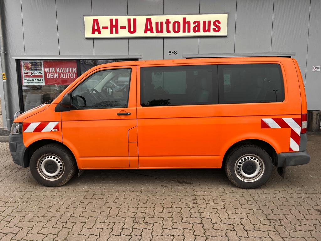 Volkswagen T5 Kombi