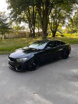 BMW M4 Competition - BMW M4 in Hamburg