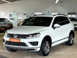 Volkswagen Touareg 3.0 V6 TDI 4M R-Line *AHK*SHZ*NAV*BX*19% - : Geländewagen, V6
