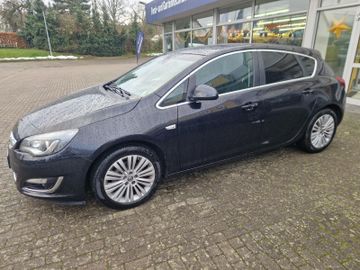 Bild 11 Opel Astra J Lim. 5-trg. Exklusiv