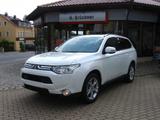 Mitsubishi Outlander 2.0 Klassik Kollektion+AHK+Kamera+Sitz - Mitsubishi Outlander Gebrauchtwagen in Dresden