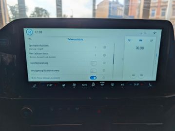 Ford Tourneo Custom Tit. 2.0 L1 NEUES MODELL