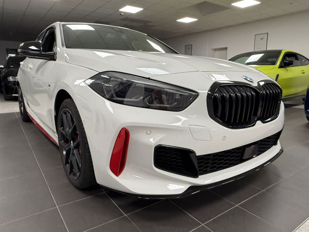 BMW 128