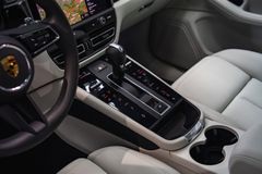 PORSCHE Macan S*CHRONO*PANO*PDLS+*ACC*360*BICOLOR*MEMORY