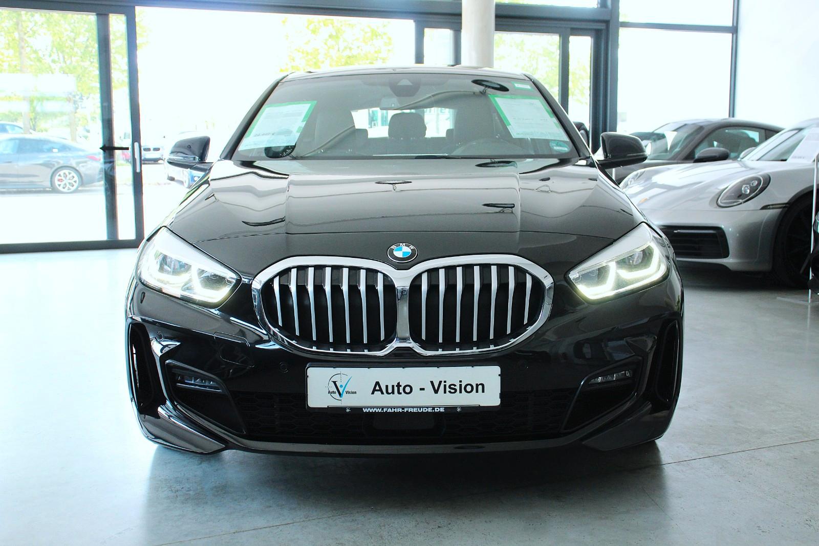 BMW 1 Series i Aut. M Sport (F40) *A-LED*SHZ*LHZ*HiFi*PDC, миниатюра 3