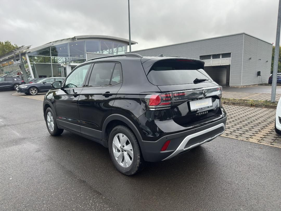 Fahrzeugabbildung Volkswagen T-Cross Life IQ Drive Paket,GJR,App Connect,Clim