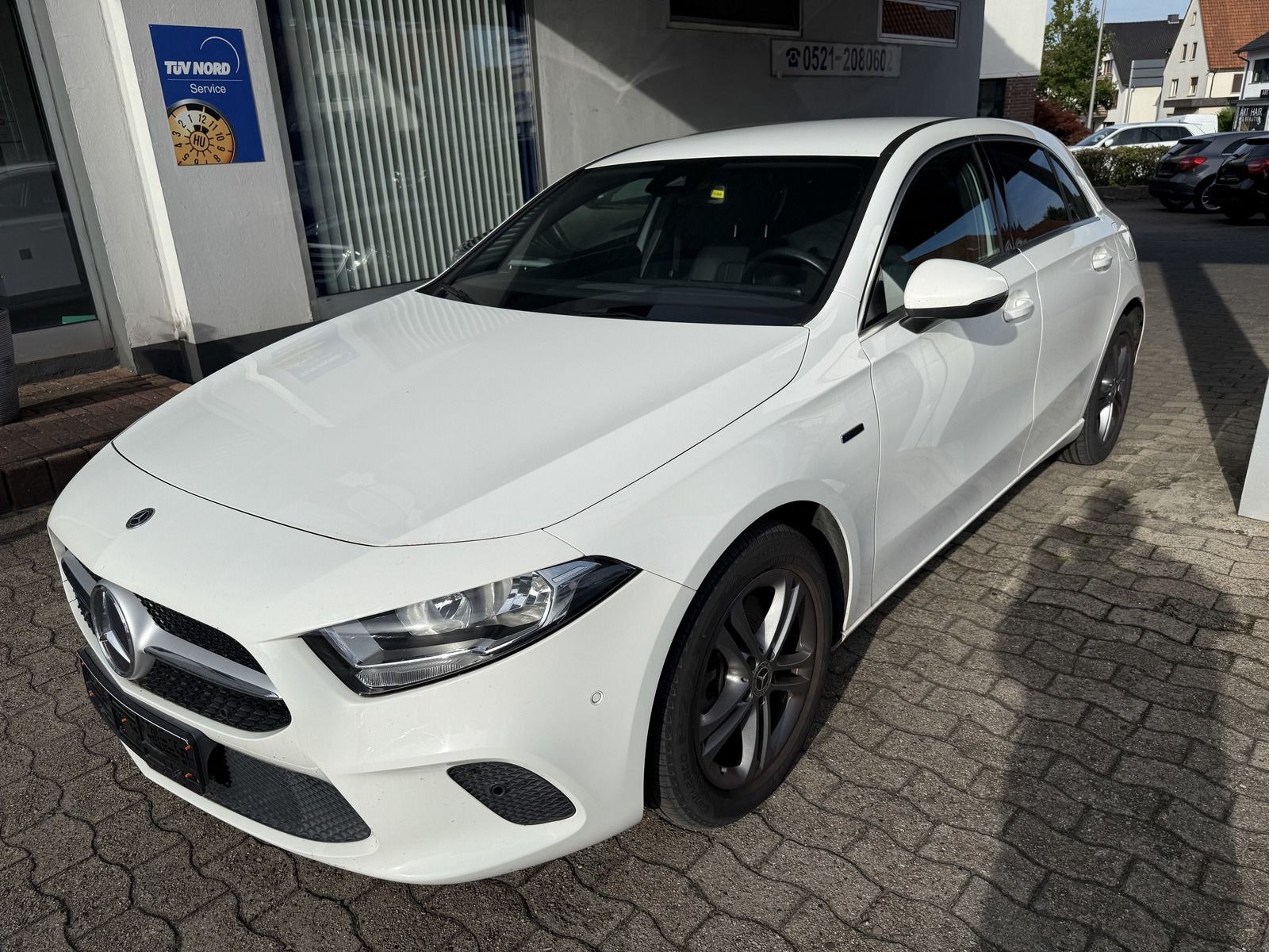 Mercedes-Benz A 250 e Progressiv Kamera Volleder Spurassiste foto 4
