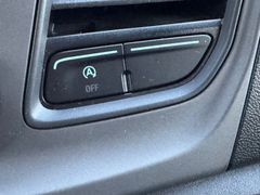 Fahrzeugabbildung Ford Transit Custom L2 Navi Sitzh Klima 2xTür AHK 1.H