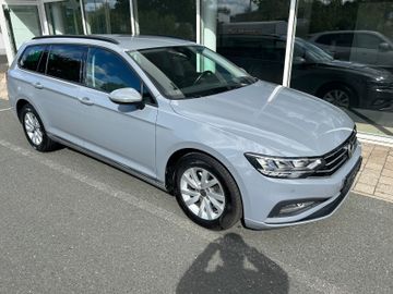 Volkswagen Passat Variant - 1