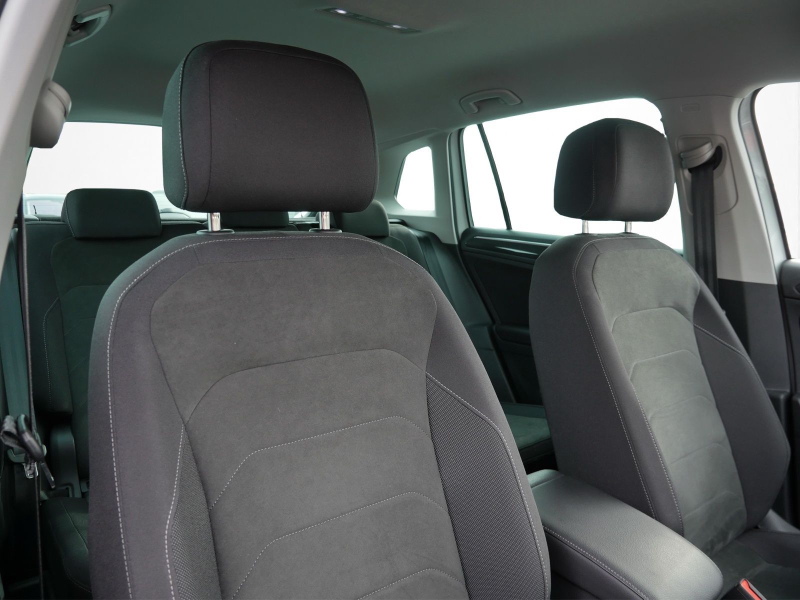 Volkswagen Tiguan - Bild 10