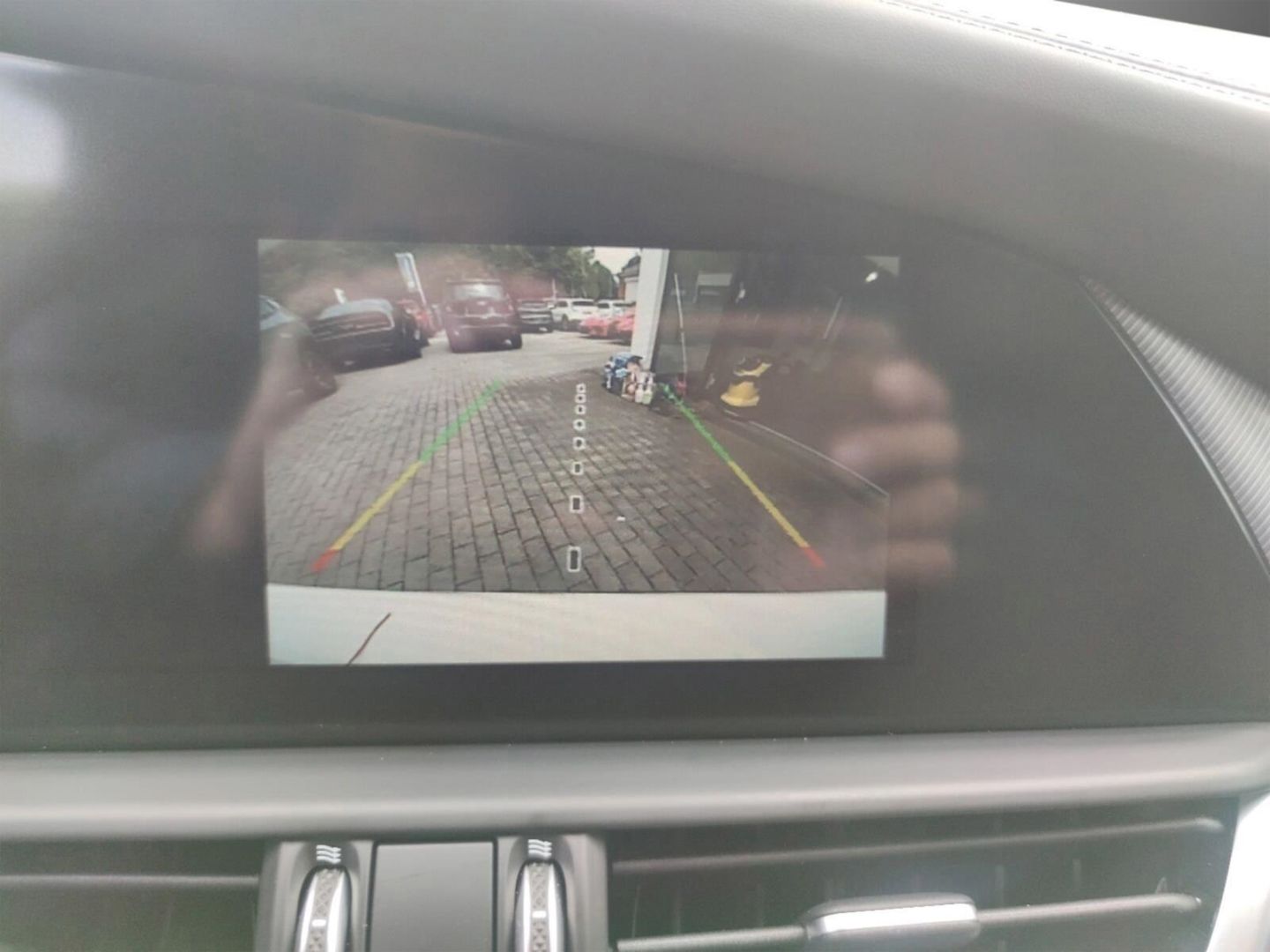 Fahrzeugabbildung Alfa Romeo Giulia 2.0Turbo Q4 Veloce +HARMAN/KARDON+PANORAM