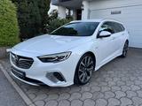 Opel Insignia GSi 4x4 *VOLL*HUD*1.Hand*MwST* - Opel Insignia Gsi mit Benzin-Antrieb