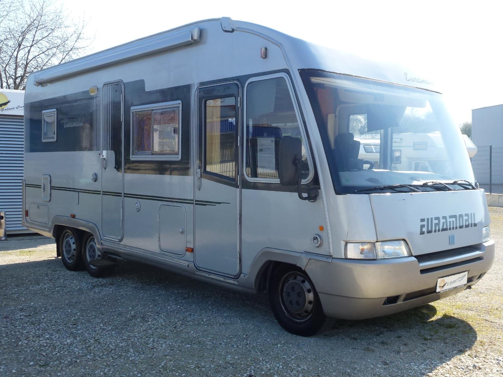 Eura Mobil Silverline Edition 680HB, Klima, Navi, Festbett