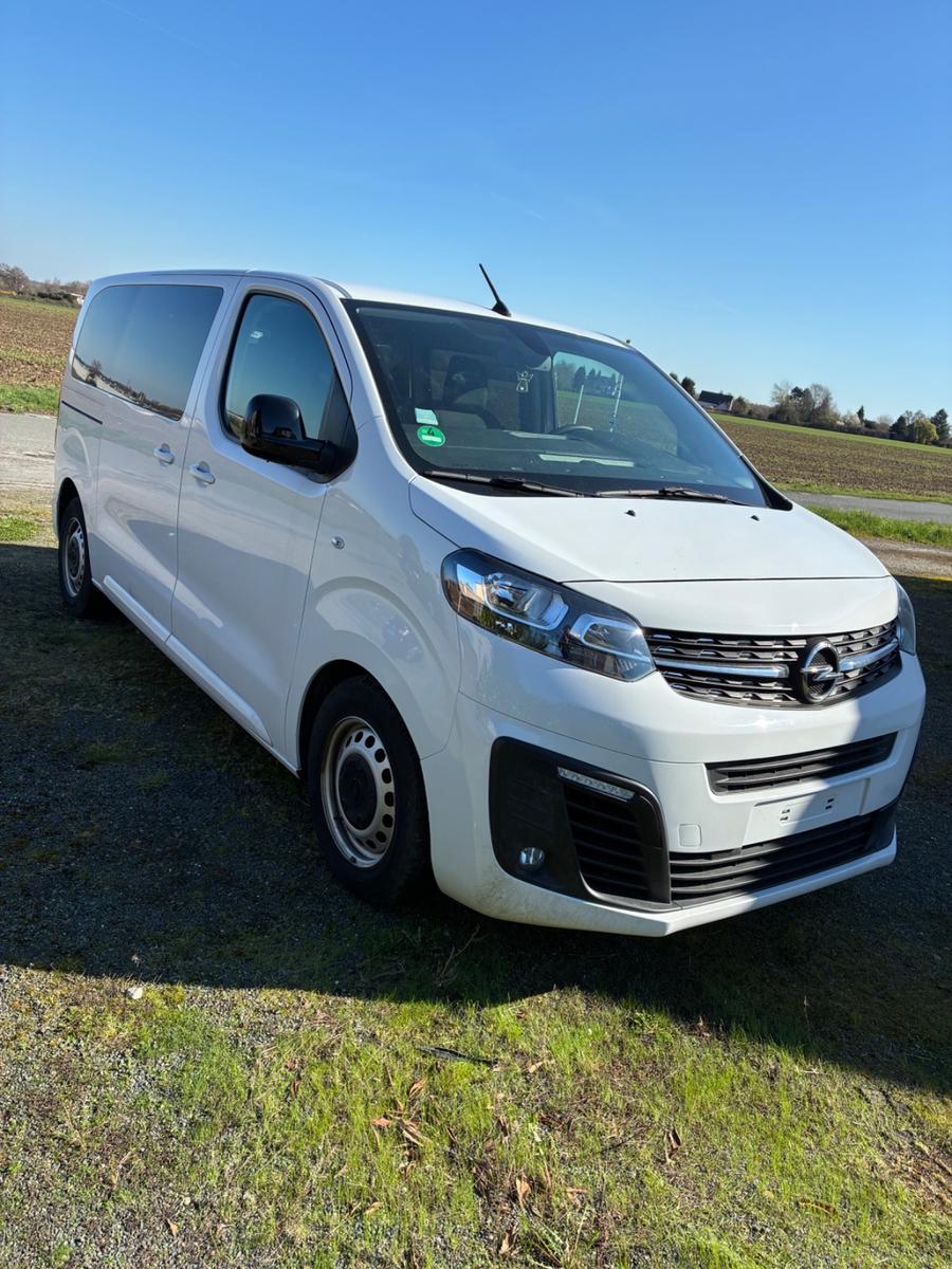 Opel Vivaro Kombi M