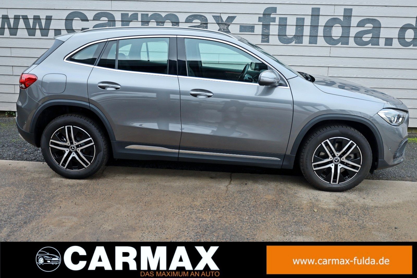Fahrzeugabbildung Mercedes-Benz GLA 250e Progressive Leder,Navi,LED,Park-Paket