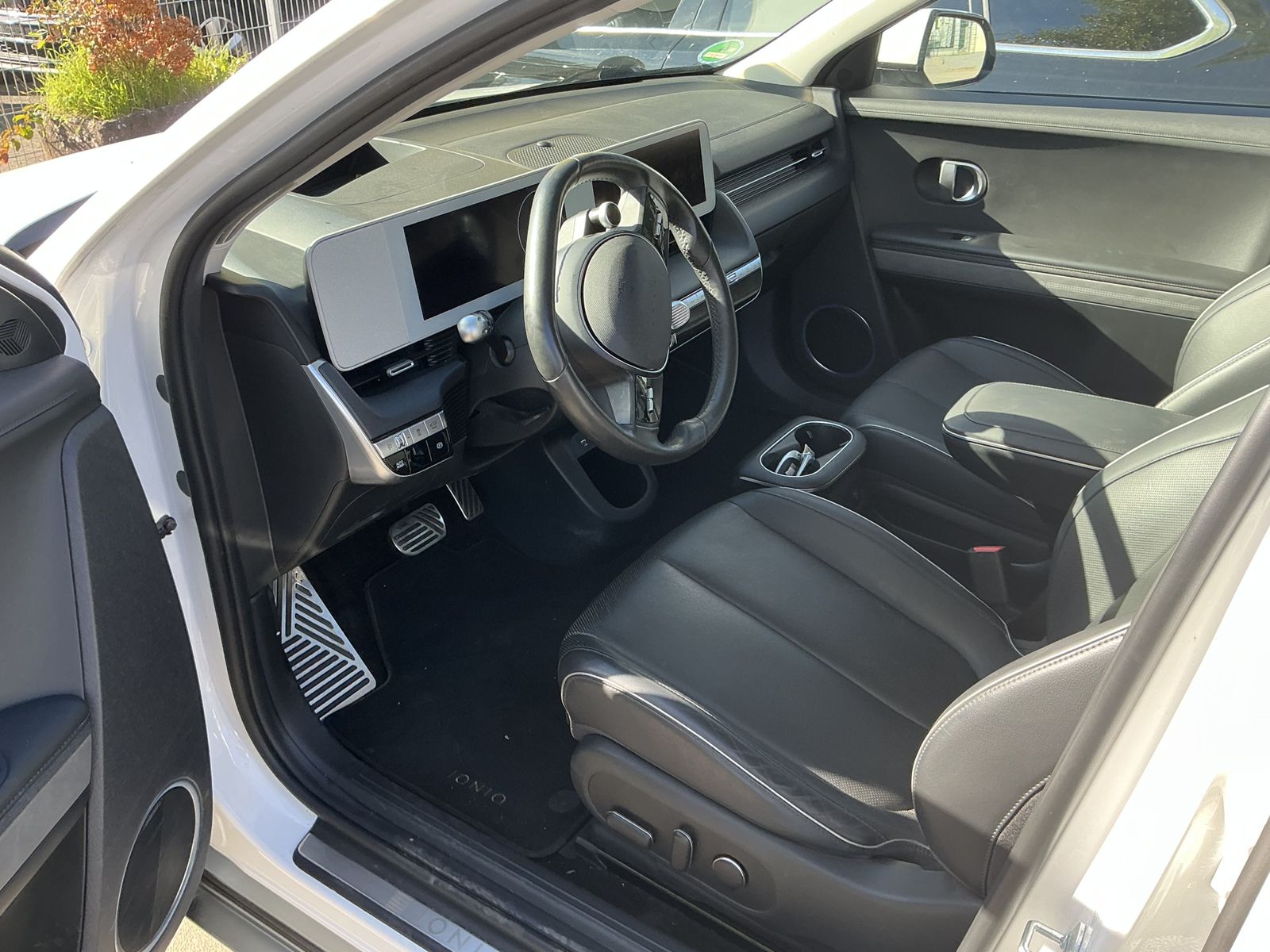 Hyundai Ioniq 5 Uniq Leder BOSE 360Cam Navi HUD ACC 4WD imagem 3