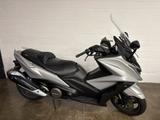 Kymco AK 550i in wirklich neuwertigem Zustand. - KYMCO AK550