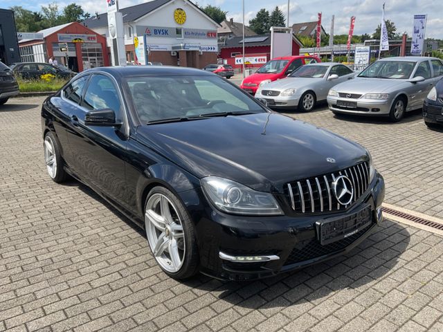 Mercedes-Benz C200 Coupé  AMG-BiXENON-ILS-NAVI-SHZ-KAMERA-19ZL