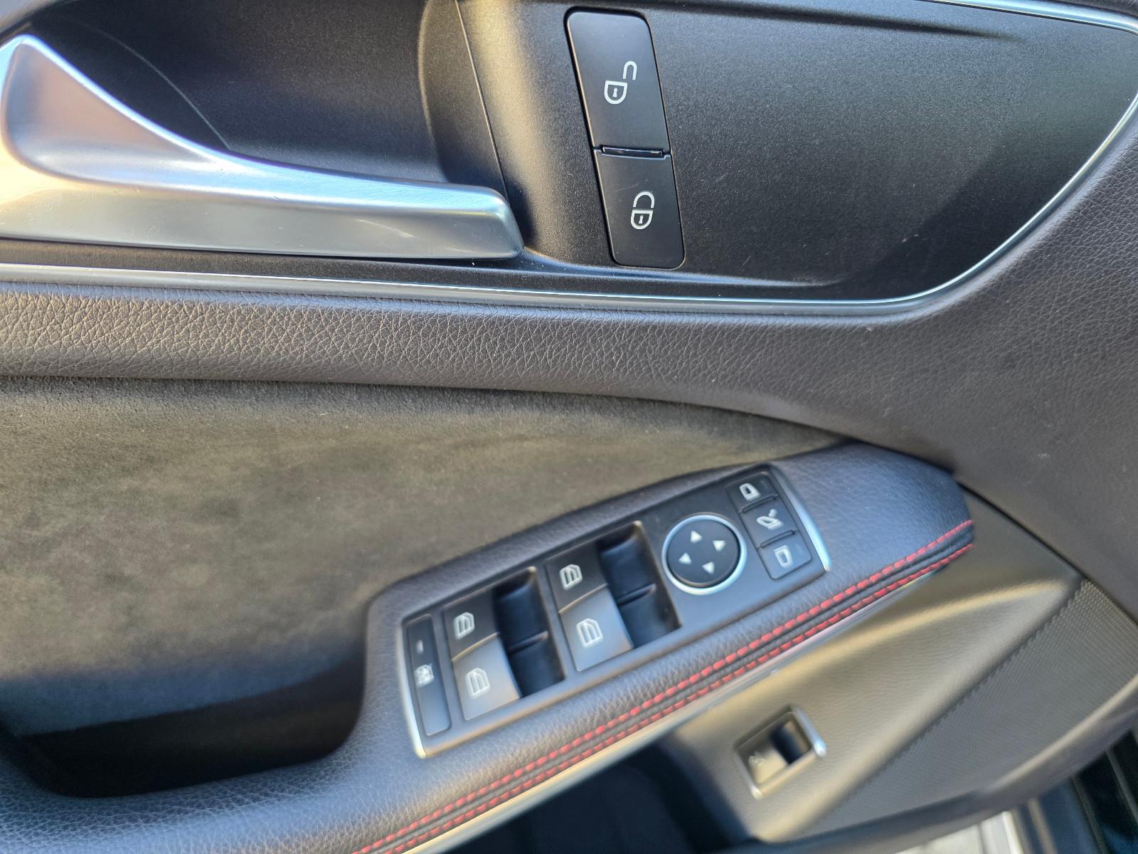 Mercedes-Benz GLA 200 CDI / d AMG Line