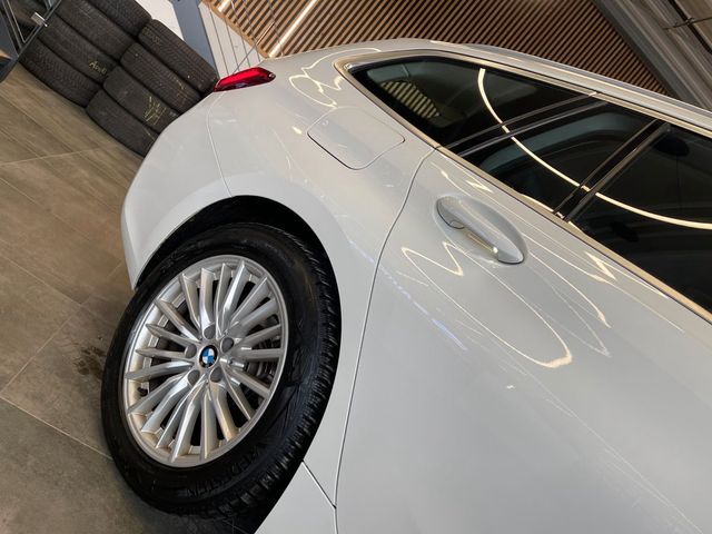 BMW 320d Sport Line *ACC*NAVI*LED*CARPLAY*DAB*