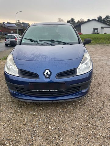 Renault Clio 2007  Sehr gepflegter Erstwa...