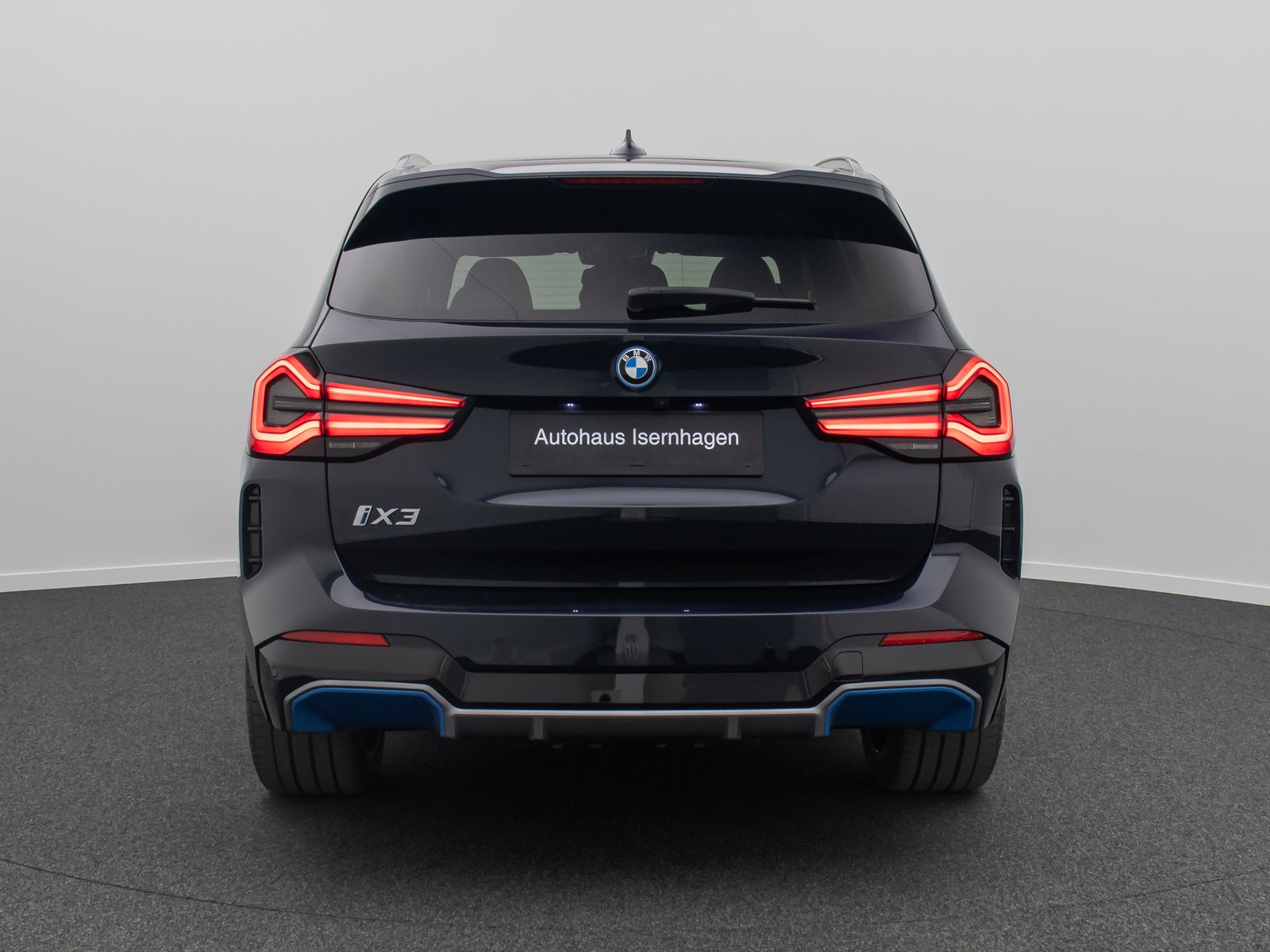 Fahrzeugabbildung BMW iX3 M Sport IMPRESSIVE DAB 360°H/K HUD Panorama