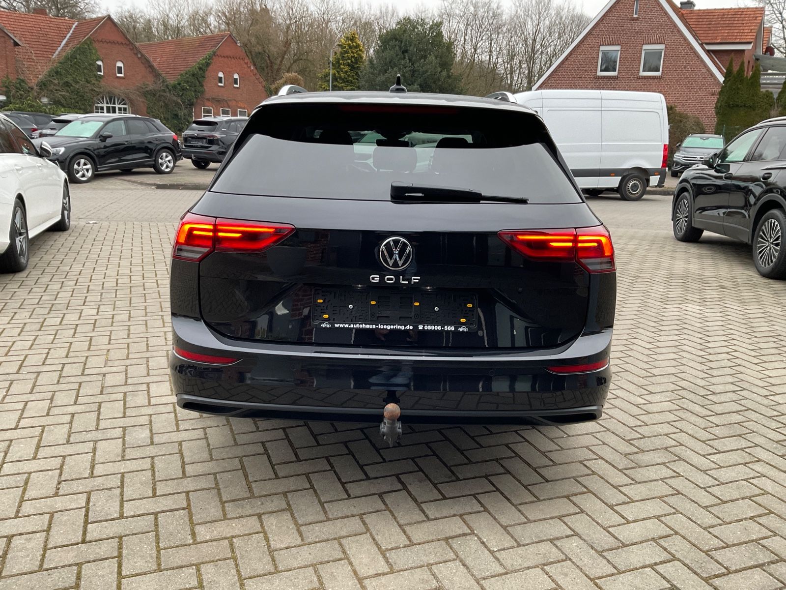 Fahrzeugabbildung Volkswagen Golf Variant 2.0 TDI DSG,AHK,ACC,LED,Navi