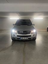 Mercedes-Benz ML 500 